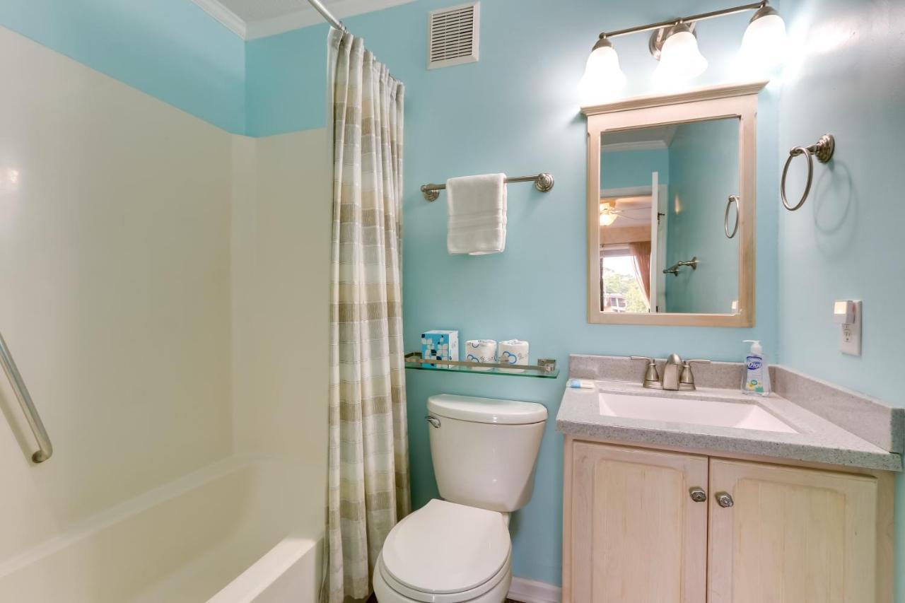 Hilton Head Condo With Balcony And Pool, Walk To Beach Hilton Head Island Zewnętrze zdjęcie
