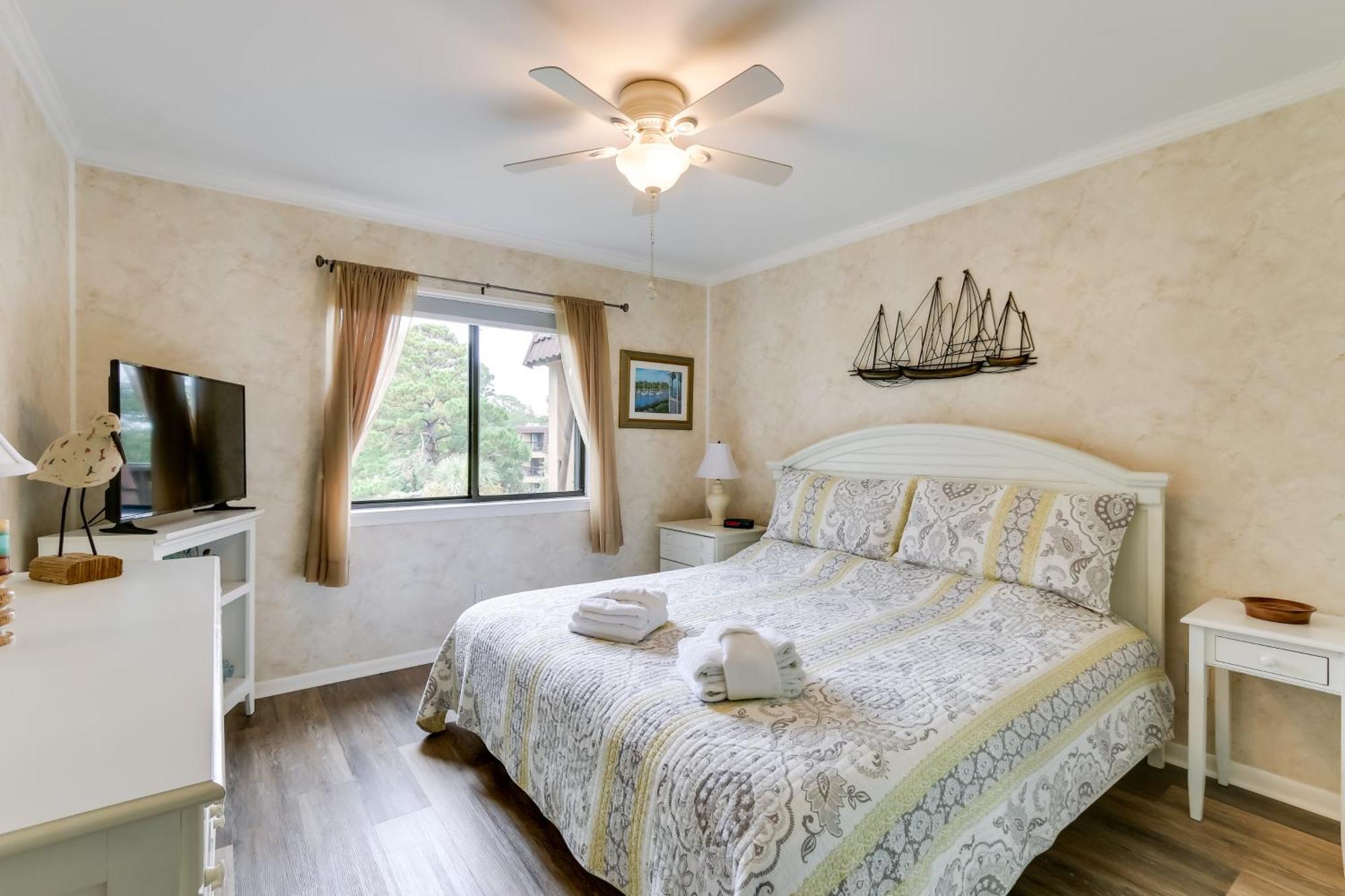 Hilton Head Condo With Balcony And Pool, Walk To Beach Hilton Head Island Zewnętrze zdjęcie