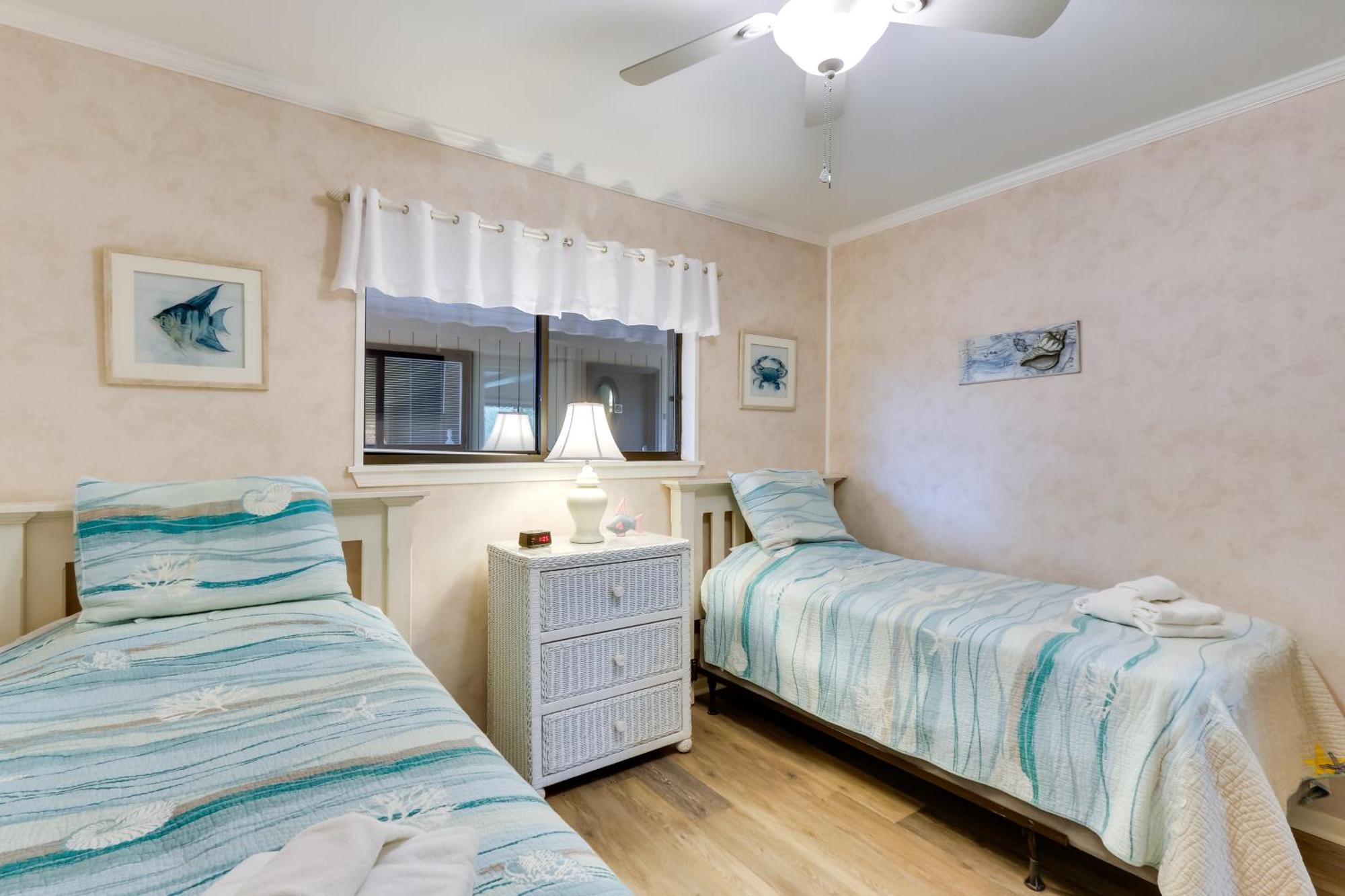 Hilton Head Condo With Balcony And Pool, Walk To Beach Hilton Head Island Zewnętrze zdjęcie